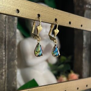 Vintage Elegant Gold and Iridescent Drop Earrings